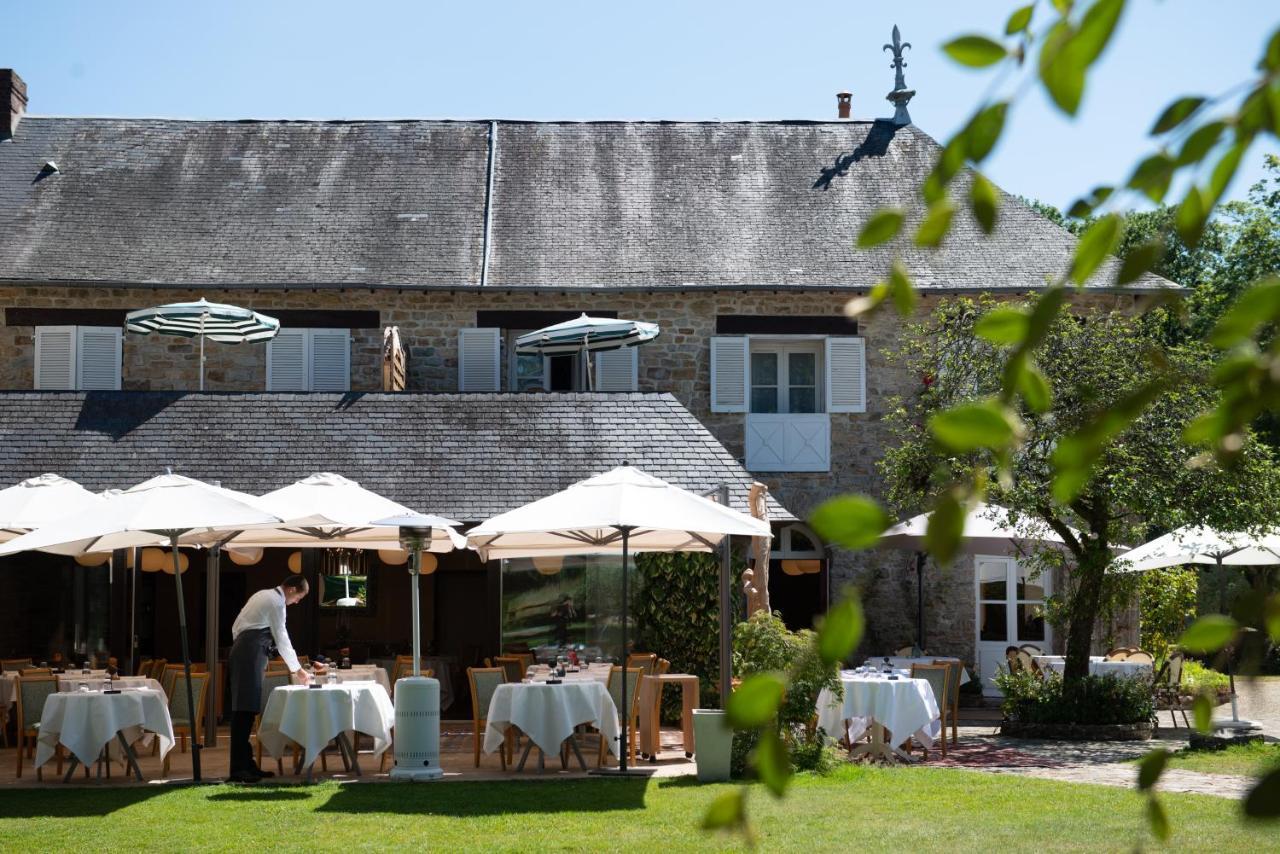 Готель Le Manoir Du Lys, The Originals Relais Bagnoles de l'Orne Normandie Екстер'єр фото